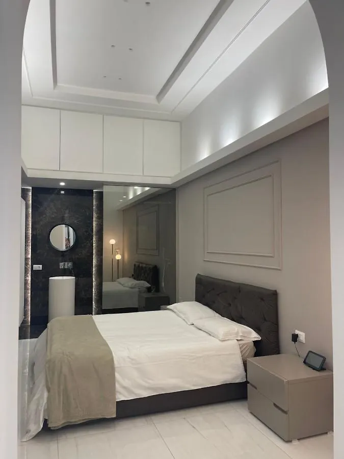 Gravina 5 Apartment Naples Italy