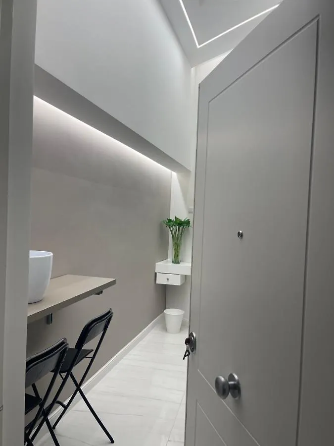 Gravina 5 Apartment Naples Italy